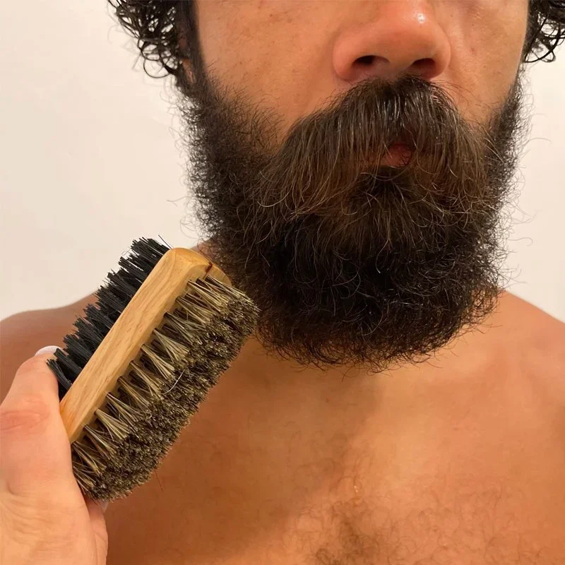 فرشاة لحية بمقبض خشبي طبيعي وش - مراجعة Men'S Grooming Essentials وسعره